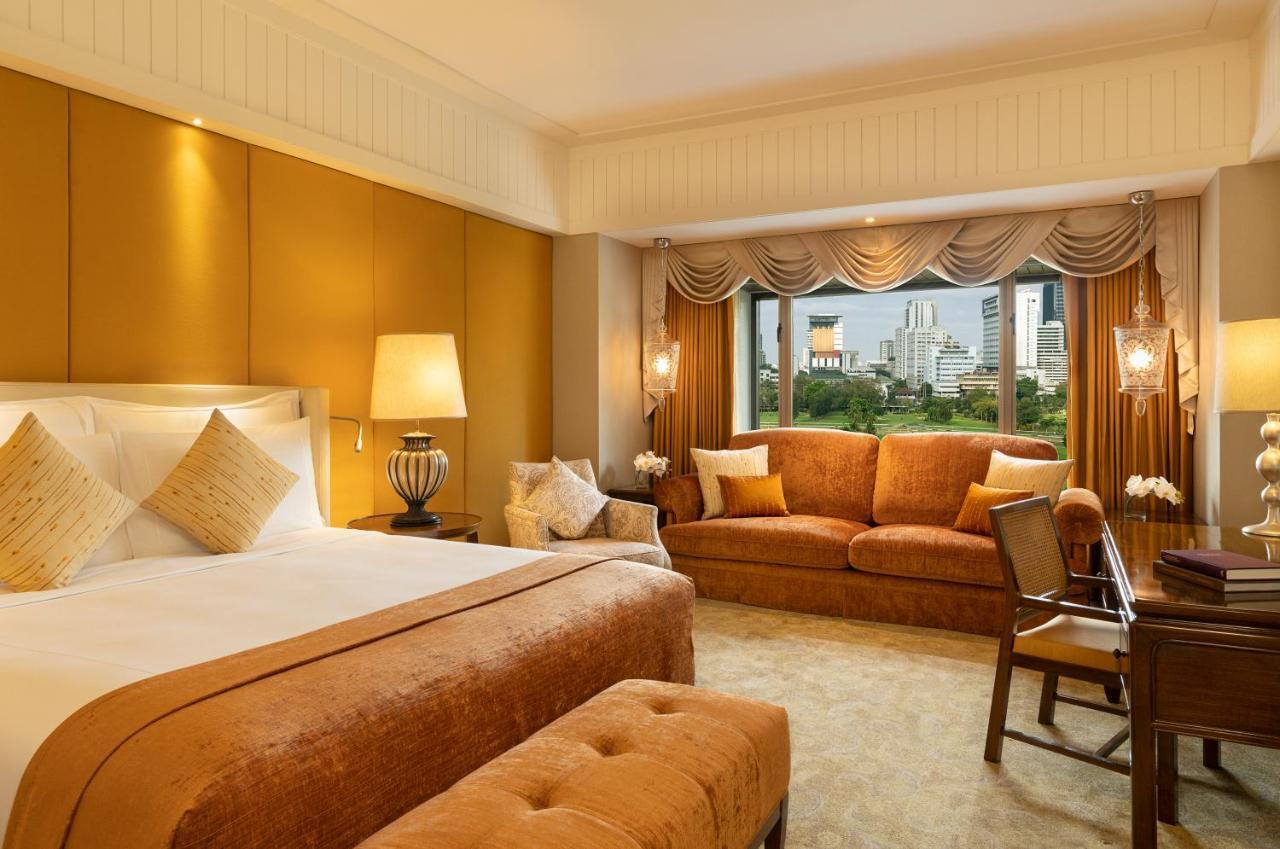 Anantara Siam Bangkok Hotel Exterior foto A suite at the Mandarin Oriental, Hong Kong